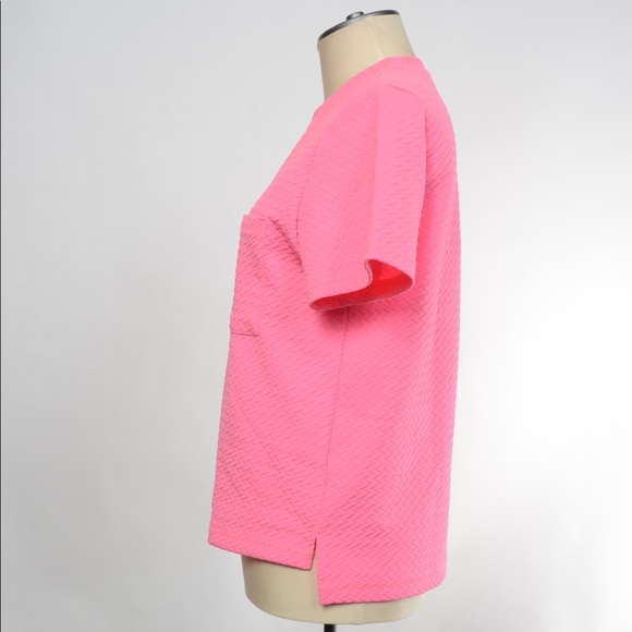 The Neon Textured Tee - Picture 5 of 7